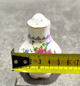 Set sale e pepe Royal Albert