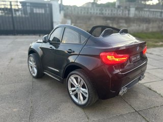 Coche eléctrico infantil BMW X6M