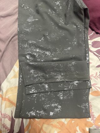 Pantalón zara foil estampado
