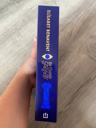 Libro "Un cuento perfecto" de Elísabeth Benavent