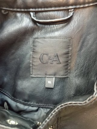 Cazadora efecto cuero C&A negra hombre XL