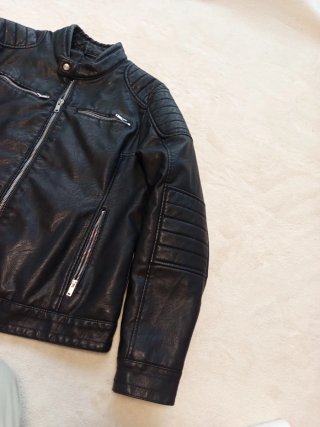 Cazadora efecto cuero C&A negra hombre XL