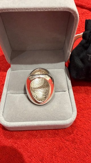 Anillo ikuji tous