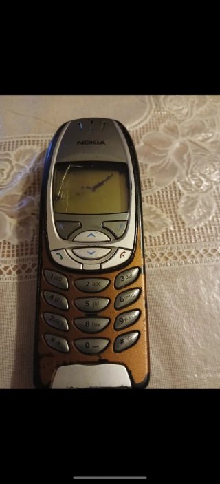Nokia 6310i Marrone/Oro