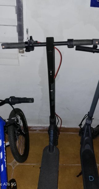 Patinete Eléctrico Negro