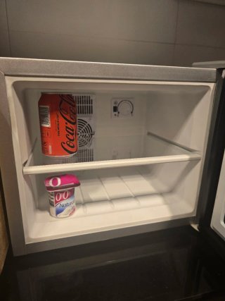 Mini nevera Klarstein 17L ultrasilenciosa