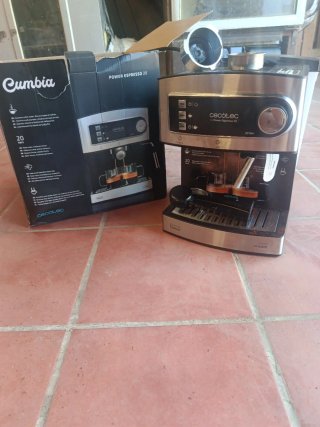 Cafetera Cecotec Power Espresso 20