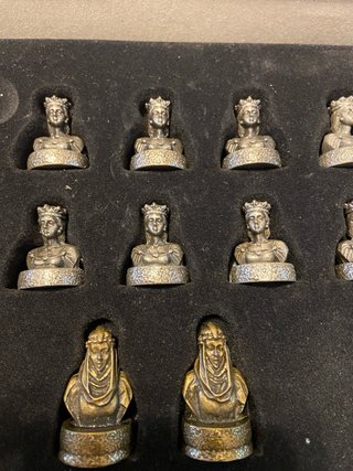 Juego de damas medievales moras y cristianas