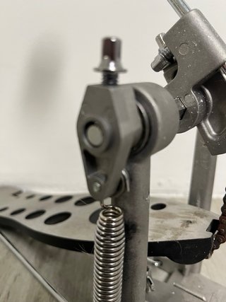 Pedal de bombo para batería
