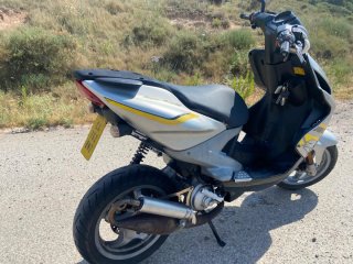 Yamaha Aerox. Muy buen estado. 16.000km
