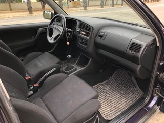 Volkswagen Golf Gti 2.0  EDITION.