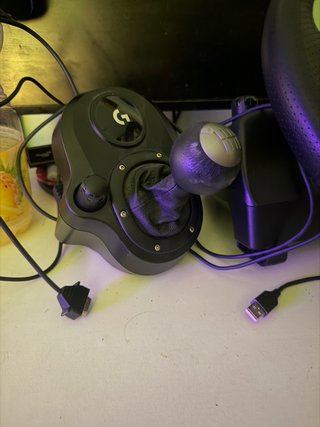 Volante Logitech G29 con Palanca y Pedales