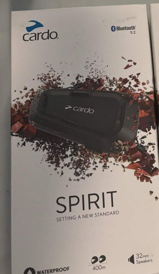 A ESTRENAR Cardo Spirit Intercomunicador Bluetooth