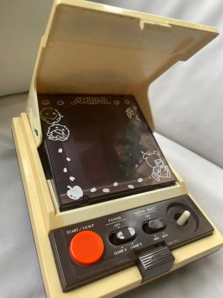 Consola retro Ambar de Gakken, un clásico para col