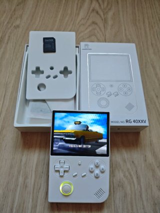 128Gb Anbernic RG40XXV