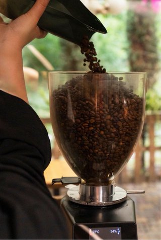 Molinillo de café profesional negro