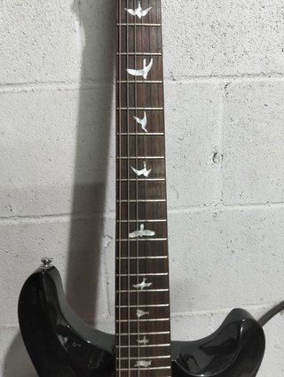 guitarra estilo PRS