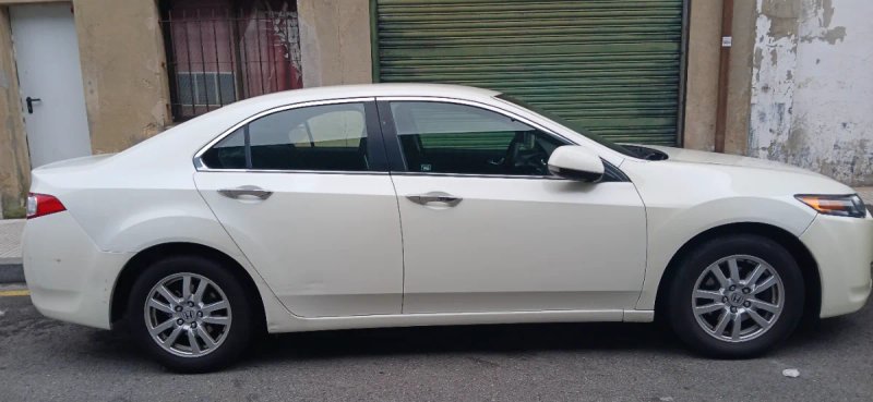 Honda Accord 2012 - foto 1