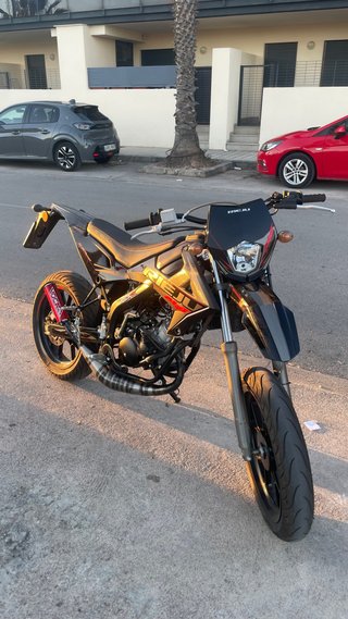 Rieju MRT Supermotard 2025
