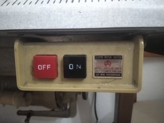Máquina de coser industrial