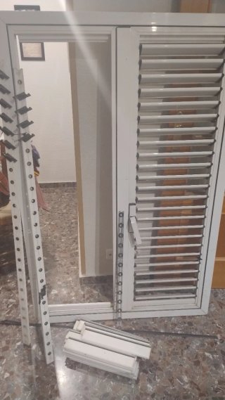 Mallorquina persiana para repuestos.