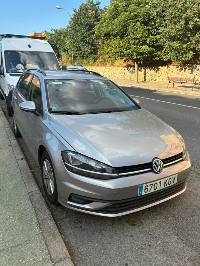 Volkswagen Golf Variant 2017 - foto 1