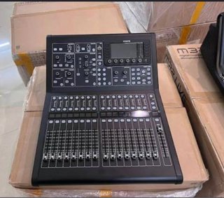 Midas M32r Live - Mesa de mezclas digital