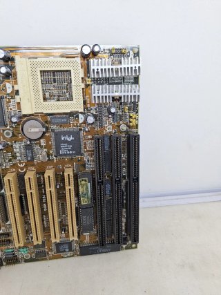 Placa Base Intel Antigua