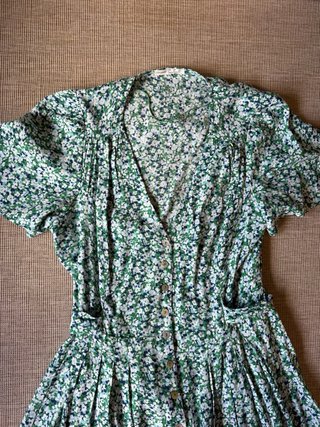 Vestido Oysho flores verde Talla S