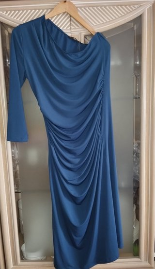 Vestido fiesta azul drapeado
