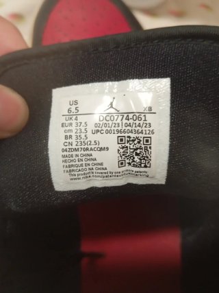Air Jordan 1 Low Negras y Rojas
