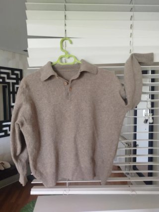 Jersey de lana beige