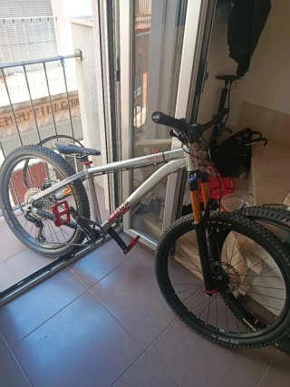 BICICLETA  DIRT JUMP/STUN
