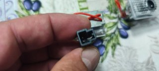 Luces cortesia Proyector Logo Tesla Model 3