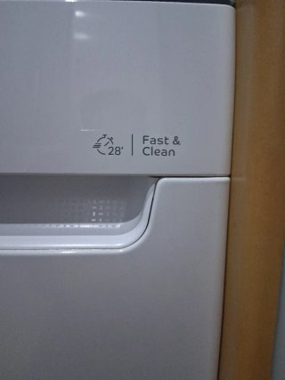 Lavavajillas Indesit semi nuevo con 6 meses de uso