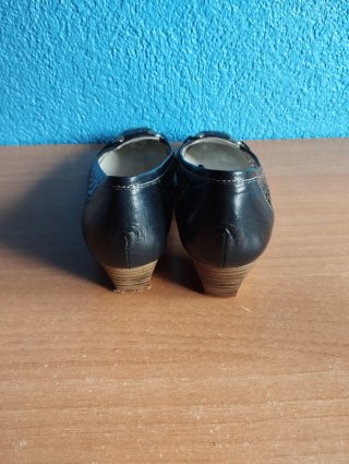 Zapatos de tacón bajo