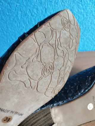 Zapatos de tacón bajo