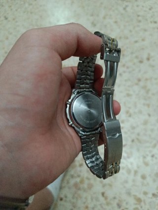 Reloj de pulsera analógico-digital No fabrican fle