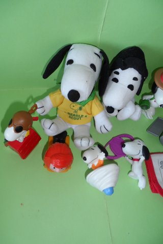 lotto pupazzi gadget Snoopy mix happy meal altri