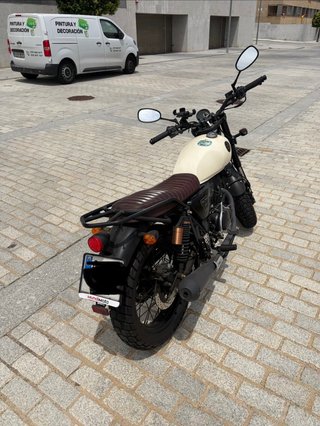 Motor Hispania Bogga Rocker 125 Beige