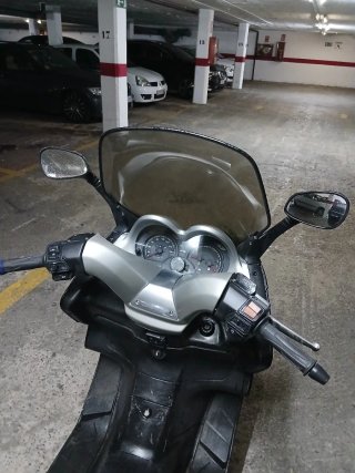 Aprilia Atlantic 125cc Maxi Scooter
