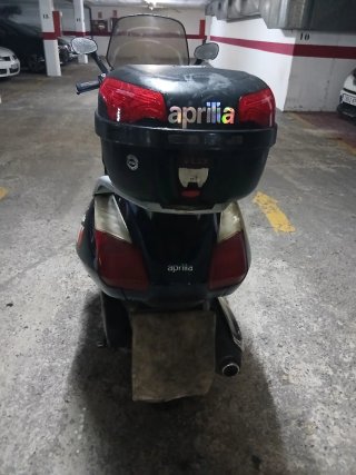Aprilia Atlantic 125cc Maxi Scooter