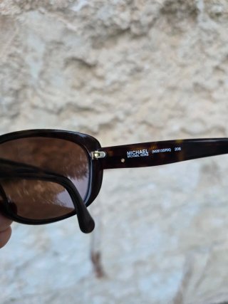 Gafas de sol Michael Kors negras y marrones