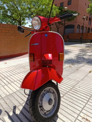 Se vende Vespa pk125s , año 1985