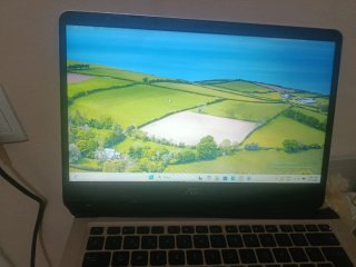 Portátil ASUS VivoBook S14 i5 / 8GB RAM / SSD 512G