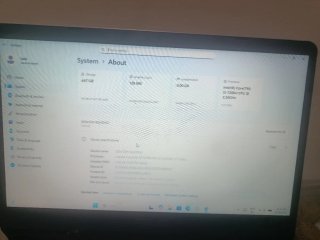 Portátil ASUS VivoBook S14 i5 / 8GB RAM / SSD 512G