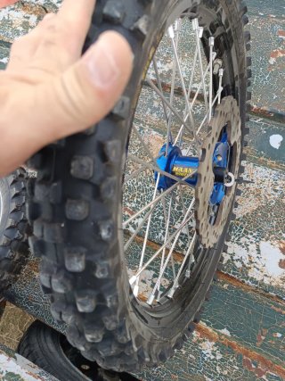 Ruedas Motocross 17 y 14