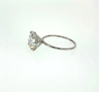 Anillo Platino  Diamante Laboratorio 4.01  ct.