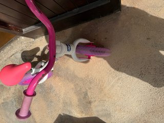 Bicicleta infantil rosa 2-3 años