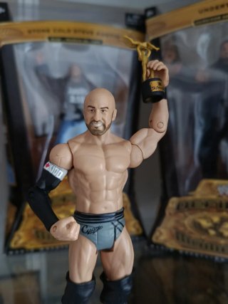 Cesaro figura WWE Mattel